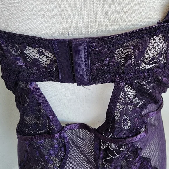 1x Dreamgirl Dark Purple Lingerie Set - Picture 5 of 6